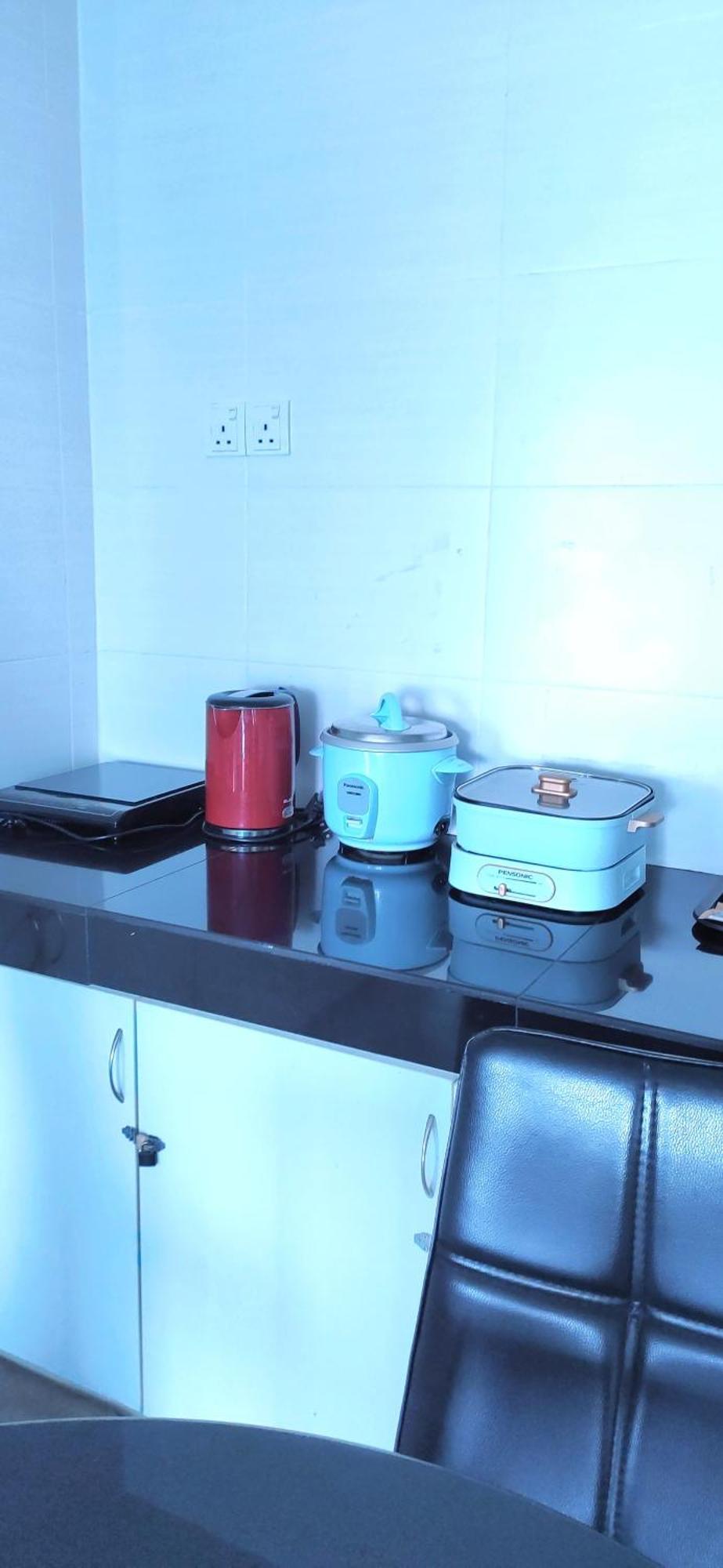 Dperdana -Dinies Pool,Wifi, Centre Of Kota Bharu, 4-5 Pax Apartamento Exterior foto